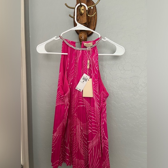 Elie Tahari top - Picture 3 of 7